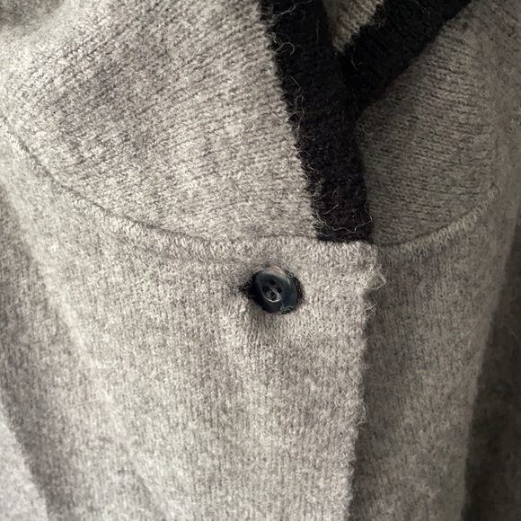 Max Studio Black and Grey Knit Waterfall Cardigan - Picture 8 of 14